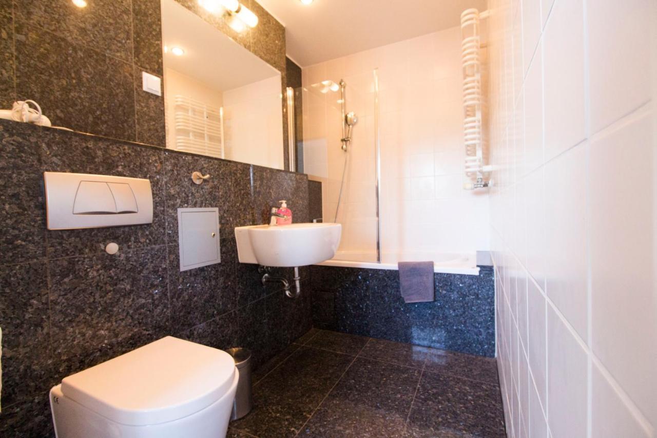 Lucky Apartments - Wita Stwosza 15 Old Town Wroclaw Bagian luar foto